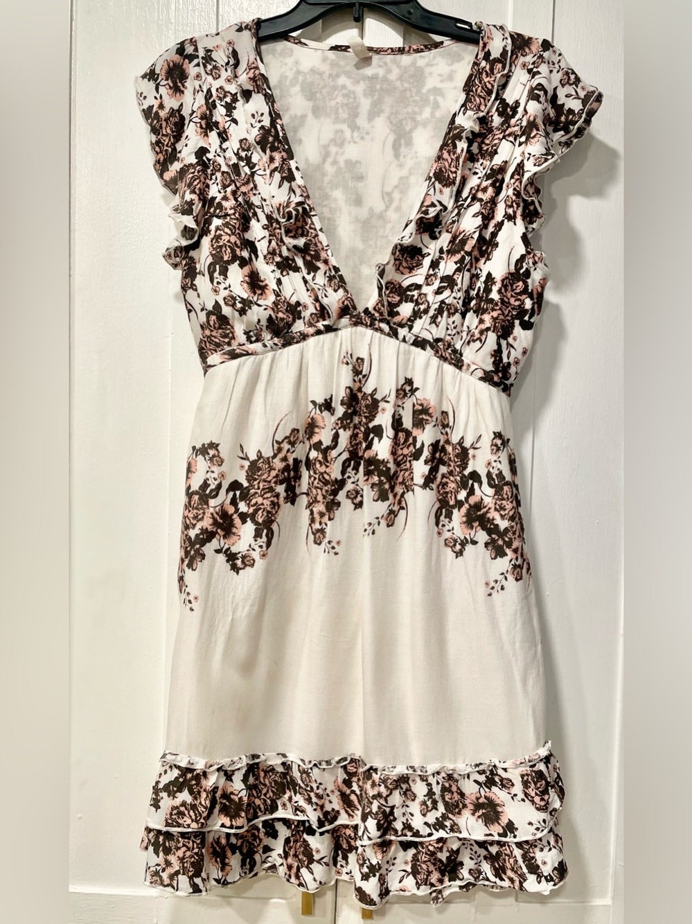 Free People Ivory Floral Tie Back Midi Dress Lined Boho Ruffle V-Neck Sz. Medium
